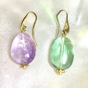 Gorgeous Earrings-Different color semi-precious Price firm